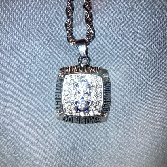 Jewelry - Dallas Cowboys Silver Crystal Square Pendant Necklace - White